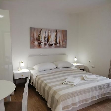 Apartments Valentina-B Нин Экстерьер фото
