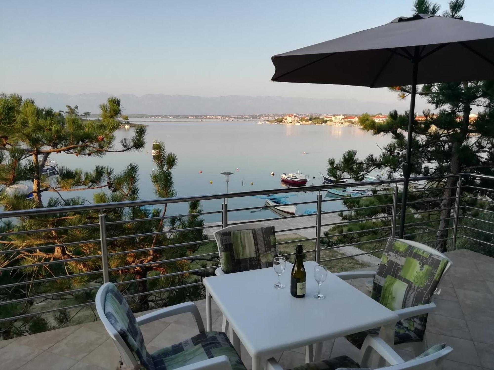 Apartments Valentina-B Нин Экстерьер фото