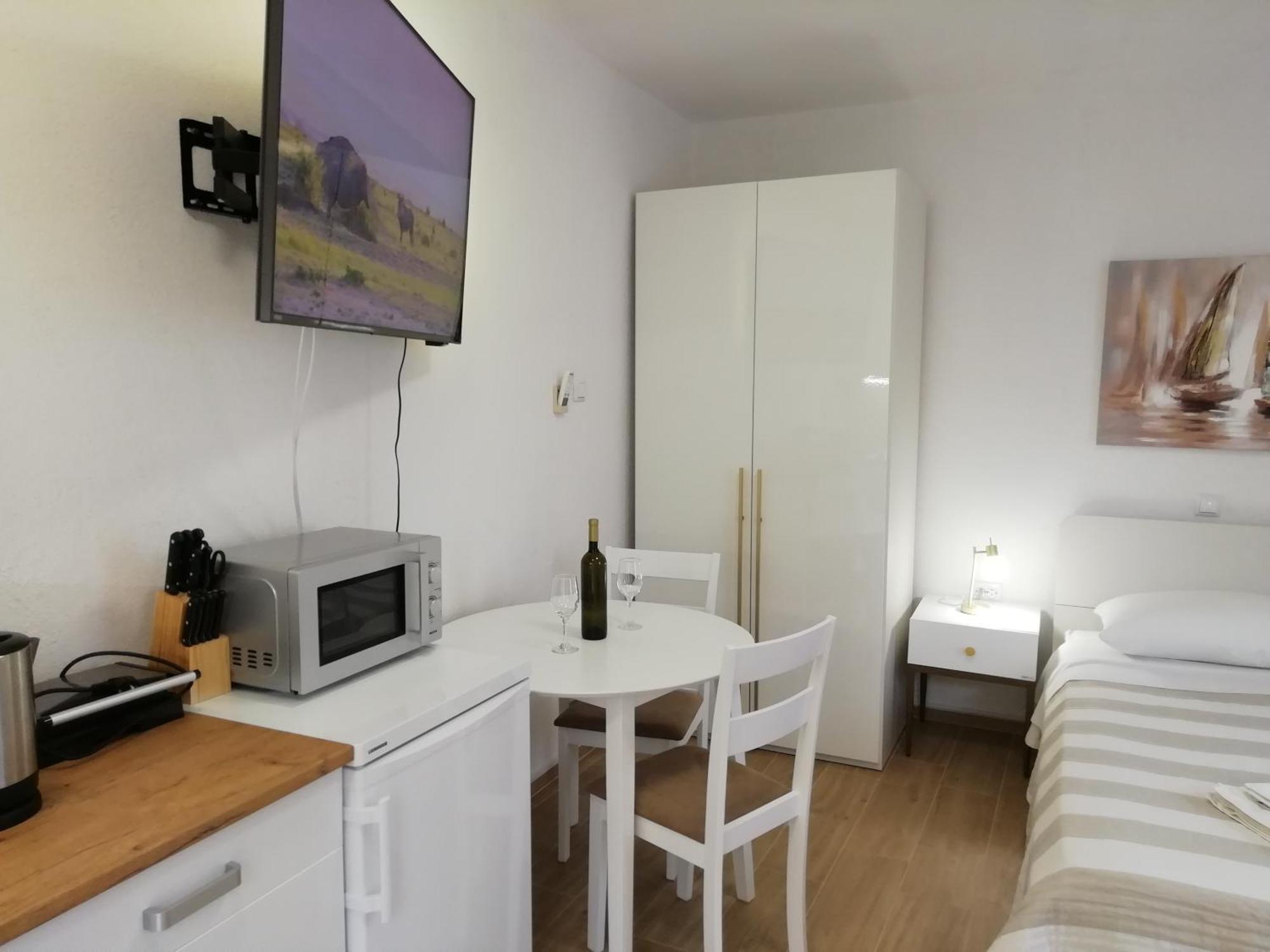 Apartments Valentina-B Нин Экстерьер фото