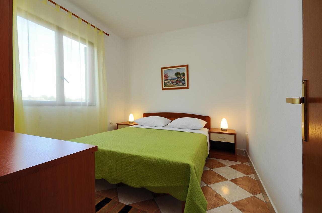 Apartments Valentina-B Нин Экстерьер фото