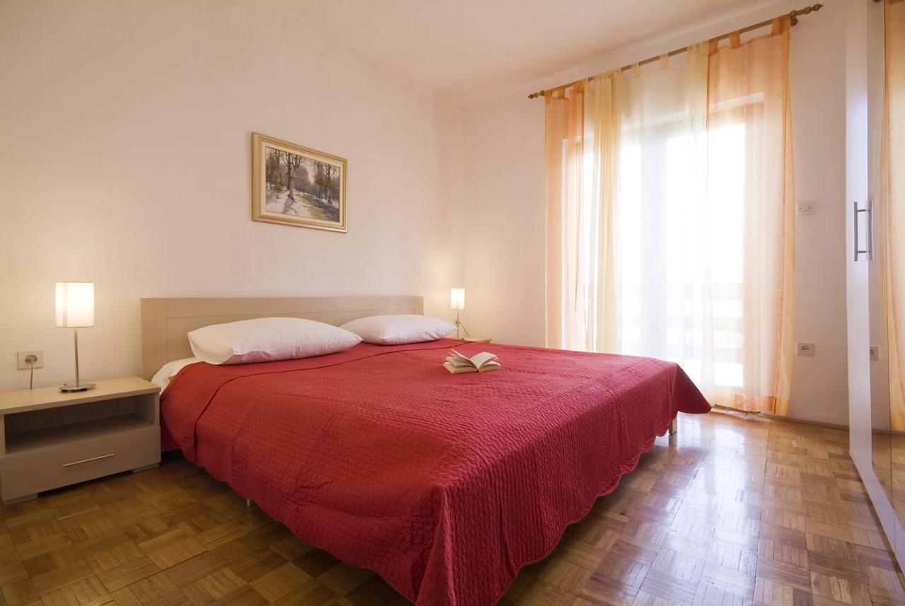 Apartments Valentina-B Нин Экстерьер фото